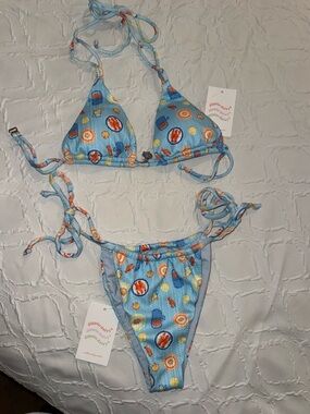 Dippin Daisys Mediterranean Sea string bikini